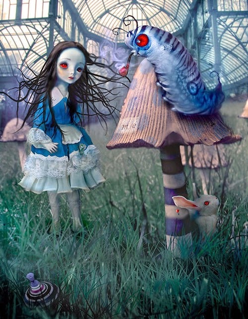 15-Natalie-Shau-Surreal-Photographs-and-Illustrations-www-designstack-co