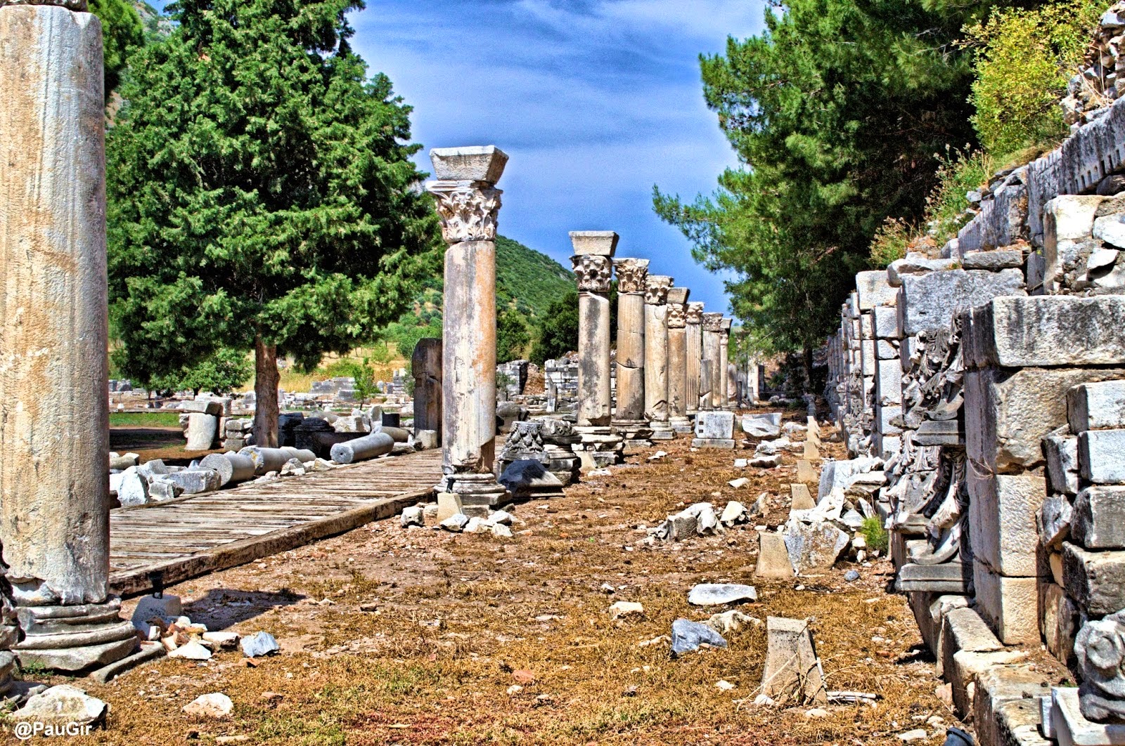 Turistas y Piratas Artemisa, la señora de Éfeso