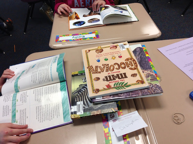 Teaching informational (nonfiction) texts should be a huge part of your literacy instruction. Check out this post with ideas for incorporating text structure activities into your lessons. Informational text lessons, teaching text structures, text structure activities, text struture printables