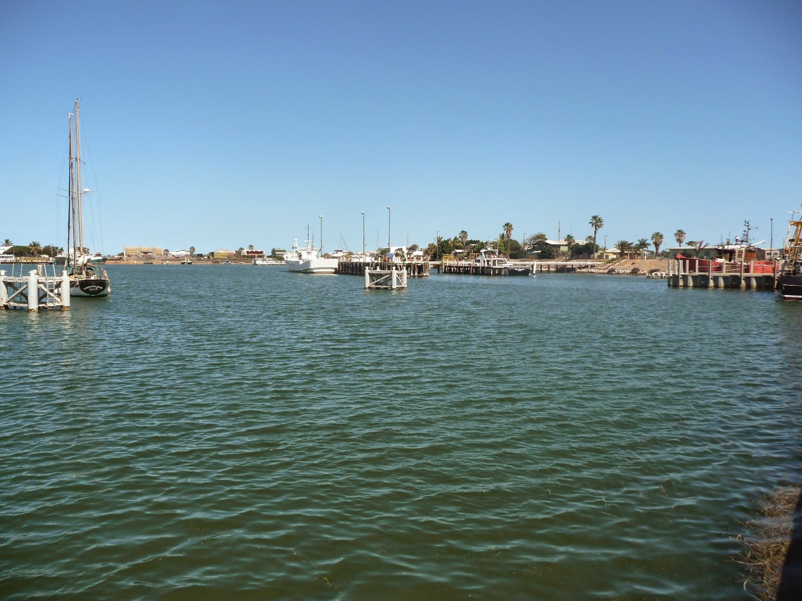 MobileMarshies CARNARVON THE BOAT HARBOUR (AUGUST 2014)