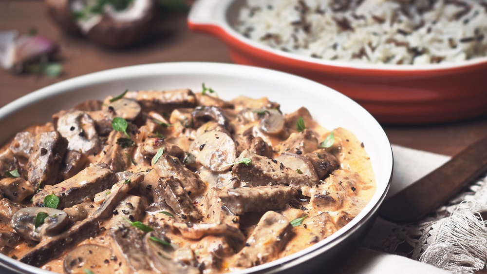 Quorn Vegetarian Steak Strips And Mushroom Stroganoff