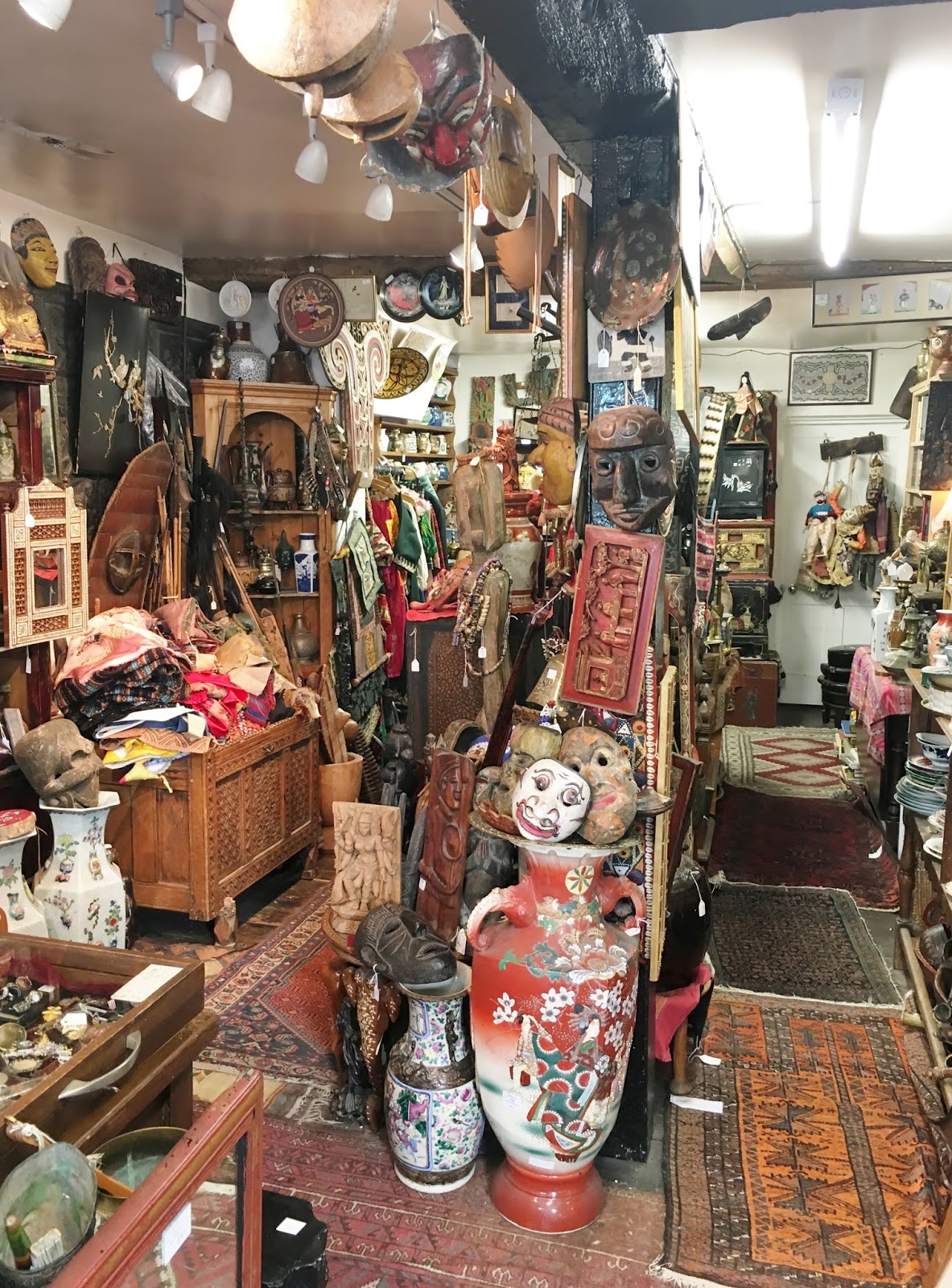 Hastings Old Town antique and junk shops