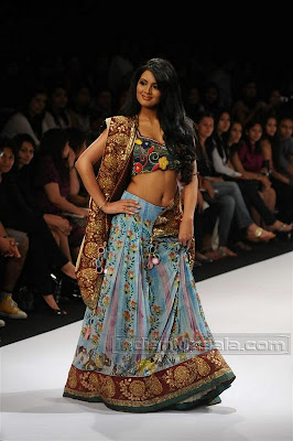 Geeta Basra Lakme Fashion Week