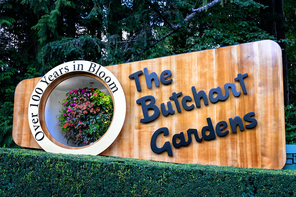 The Butchart Gardens Welcome Sign