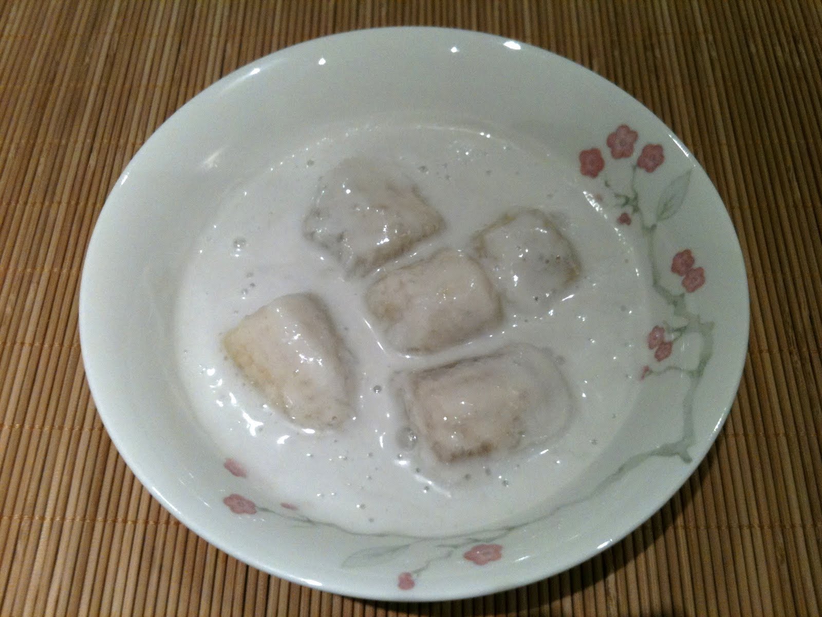 Thai food explained Banana in sweet coconut milk