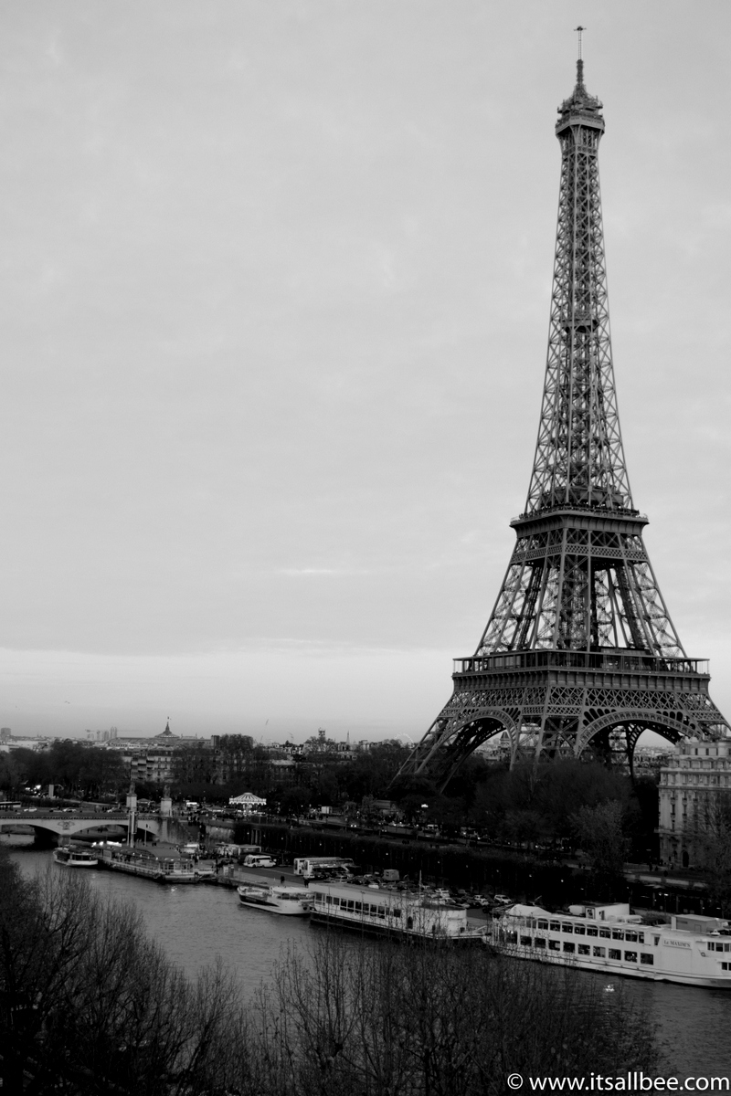 Paris Street Views