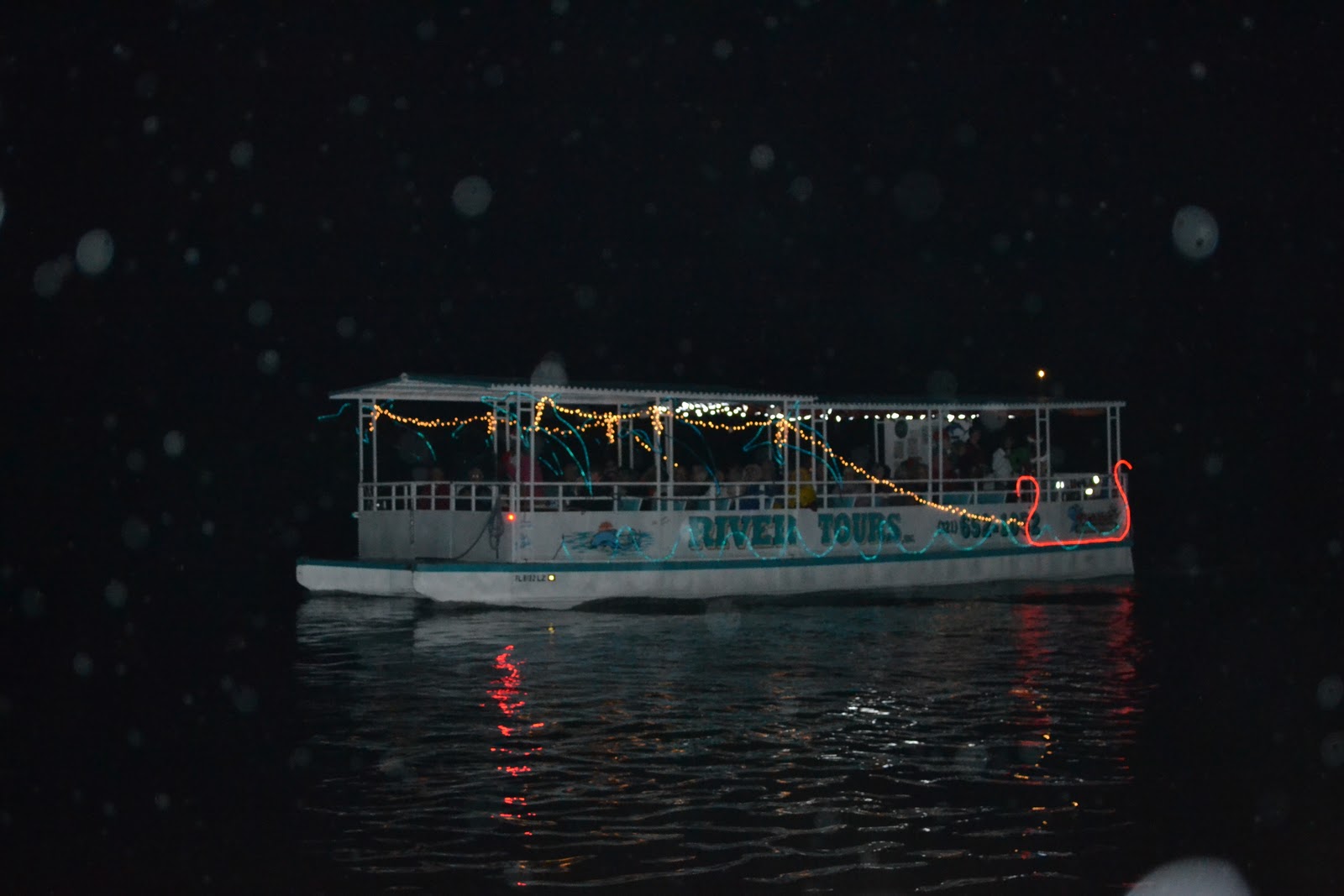 Cocoa Beach Christmas Boat Parade 2011 Photo Gallery
