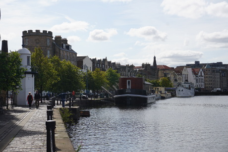 Edimburgo a fondo además de cuatro excursiones de un día - Blogs de Reino Unido - Sunshine on Leith (1)