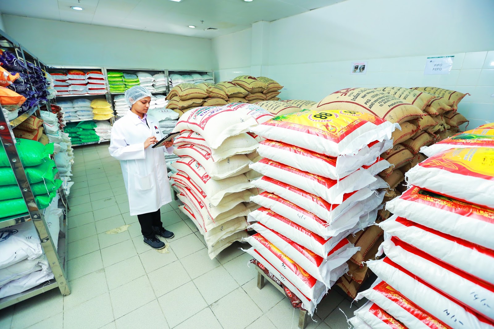 Chase Perfection Catch Excellence Dry Goods Storage Area