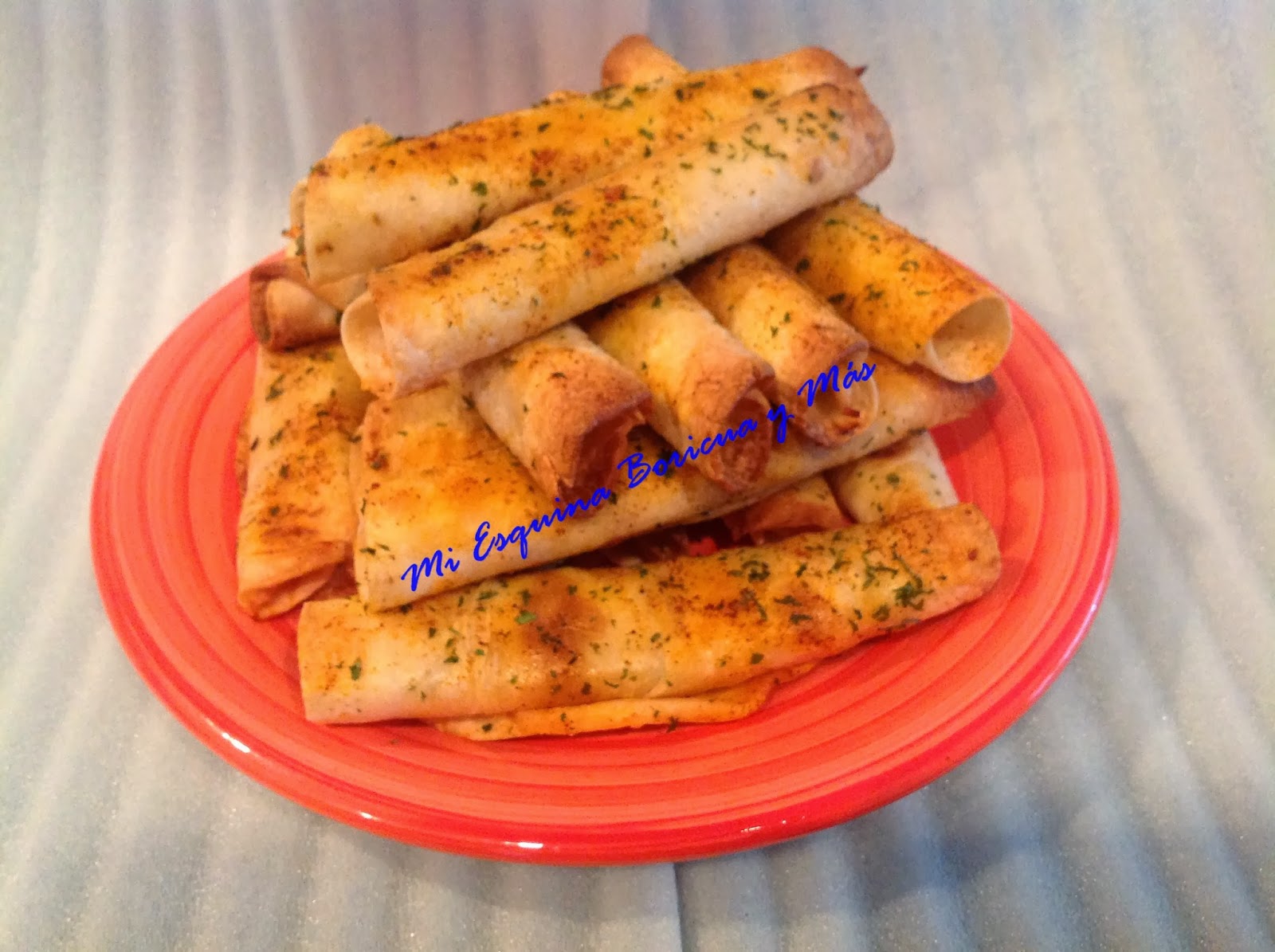 Mi Esquina Boricua y Más Taquitos de tortilla de harina dorados al horno