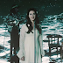 Lana Del Rey canta na lua e até abre um sorriso no clipe de “Love”