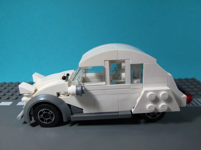 MOC LEGO Citroen 2CV Charleston (anos 90)