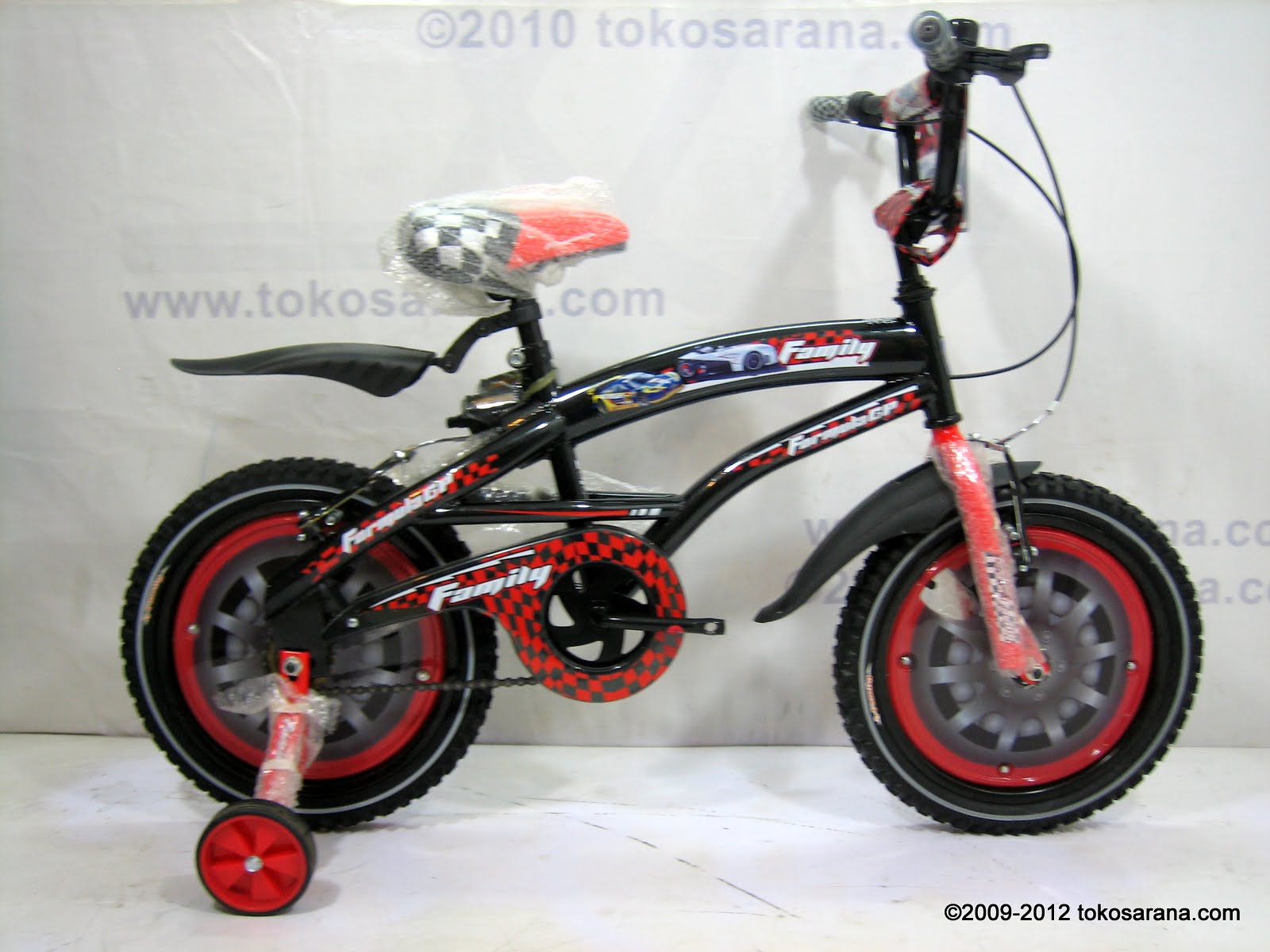 Family Formula GP 16 Inch BMX Kids Bike
