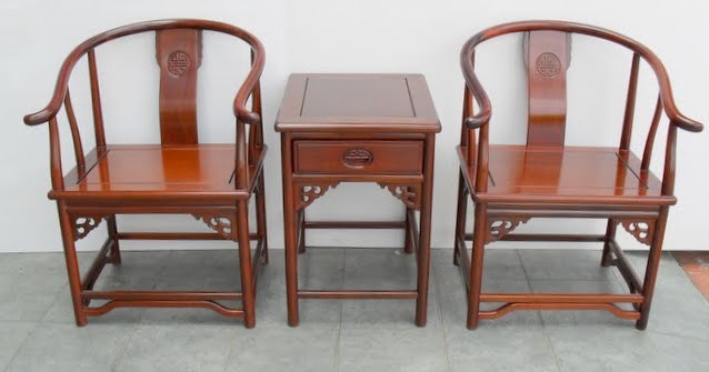 Gnee Hong: Rosewood furniture
