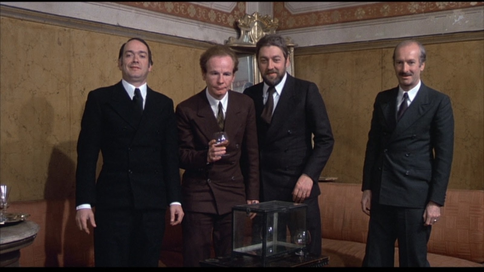 120 дней содома трейлер на русском языке