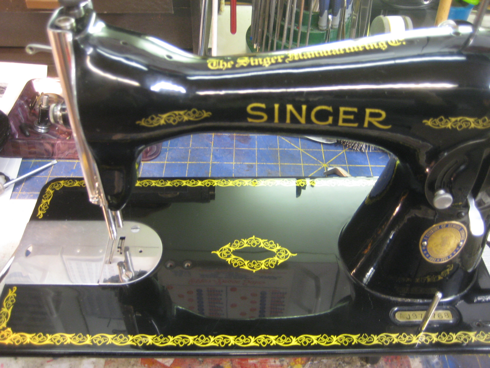 1947 singer sewing machine