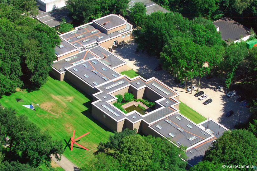 Museum Kröller Müller en Nationaal Park de Hoge Veluwe Museum Kröller Müller en Nationaal Park de Hoge Veluwe