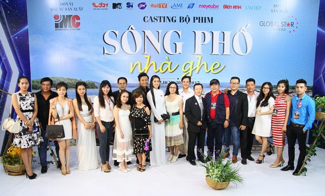 sông phố nhà ghe