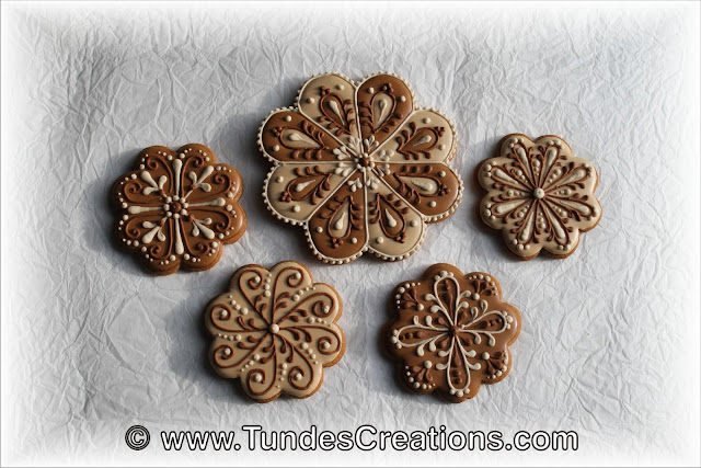 Fall lace cookies with TruColor by Tunde Dugantsi