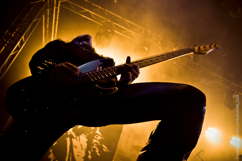 алексей щукин комиссар. музыка злая ночь. алексей щукин комиссар. комиссар ты уйдешь 1991. группа комиссар ты уйдешь.