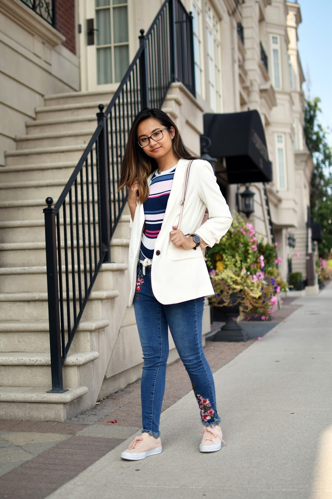 pink converse outfits