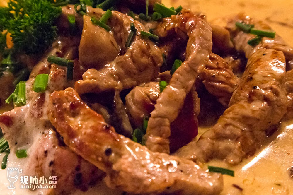 【琉森美食推薦】Restaurant Fristschi。超齊全中文菜單點餐必吃小牛肉 【琉森美食推薦】Restaurant Fristschi。超齊全中文菜單點餐必吃小牛肉