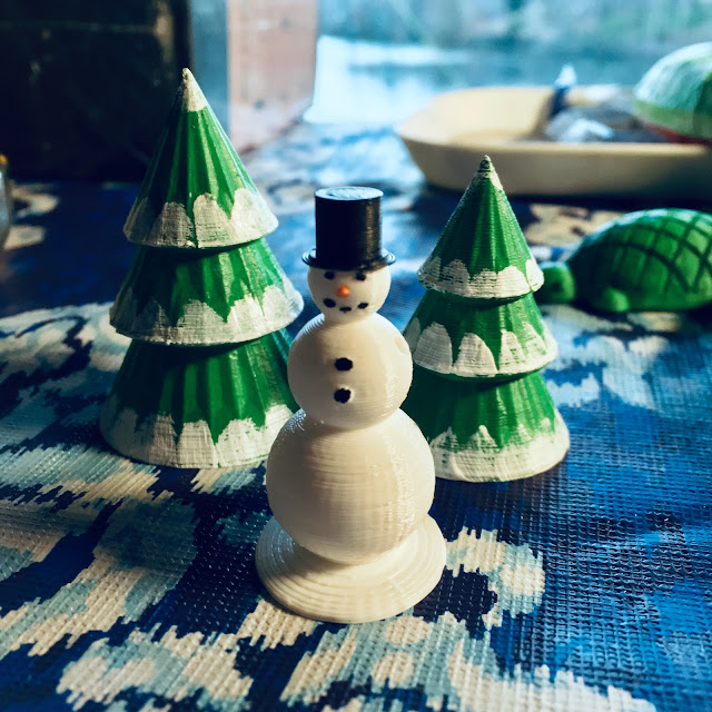 3D designed and printed snowman and snow topped trees via foobella.blogspot.com