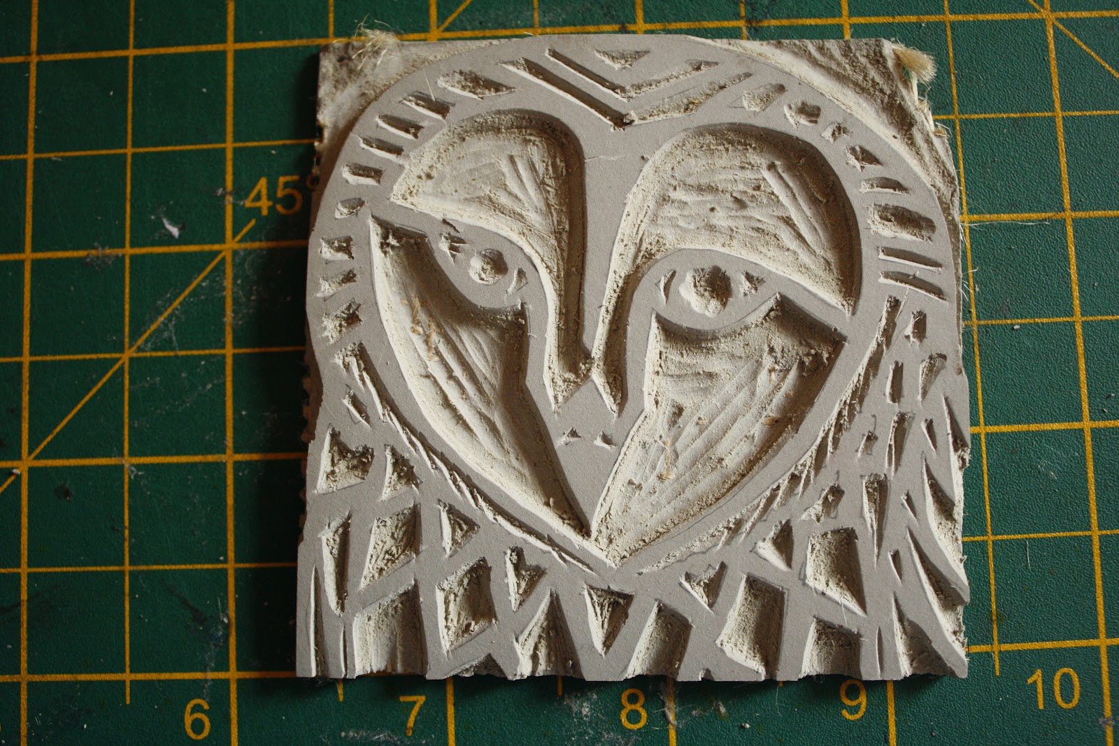 Laura Kennard graphic artist Lino Printing