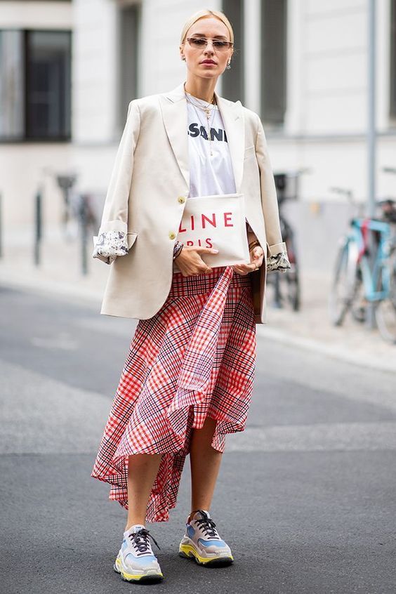 chic avec des baskets