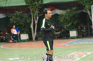 Foto Yusuf Mahardika ketika bermain sepakbola Foto Yusuf Mahardika ketika bermain sepakbola