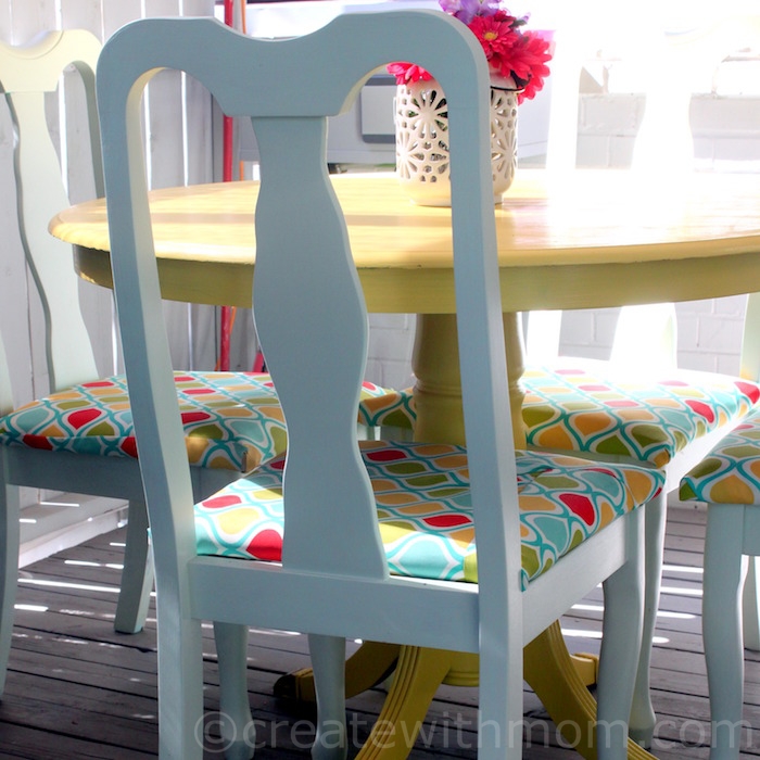 Create With Mom Upcycled Dining Set for the Patio Painting Chair