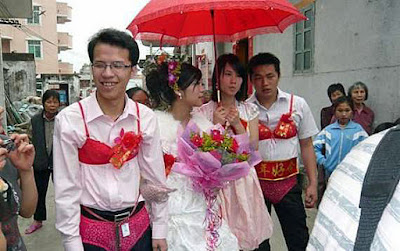 Lustige asiatische Hochzeits Fotos Lustige asiatische Hochzeits Fotos