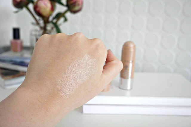 COLLECTION SPEEDY HIGHLIGHTER REVIEW - SUPERDRUG BOOTS - SUMMER GLOW