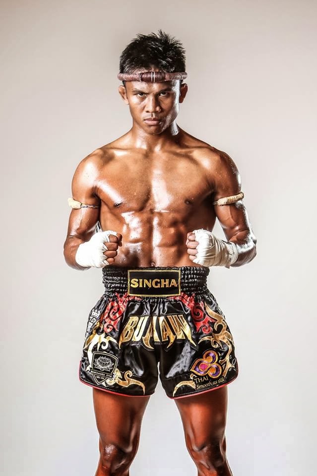 Máximo Contacto LOS MEJORES KNOCKOUTS DE BUAKAW. (MUAY THAI)