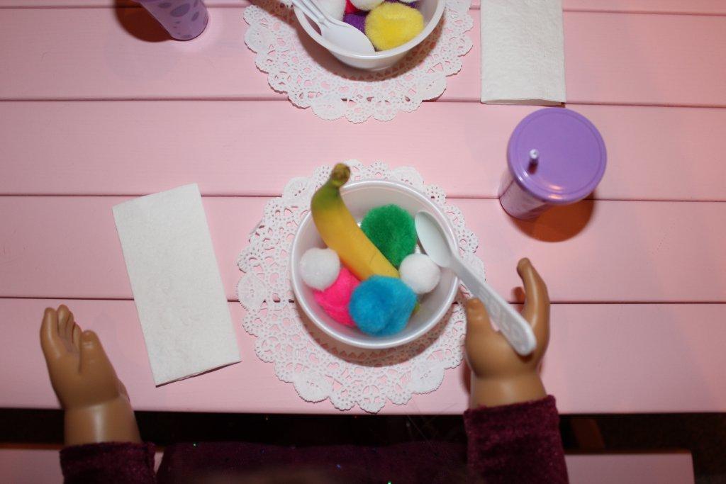 Karen Mom of Three's Craft Blog Brandy's Ice cream shop! "J & J Ice Cream"