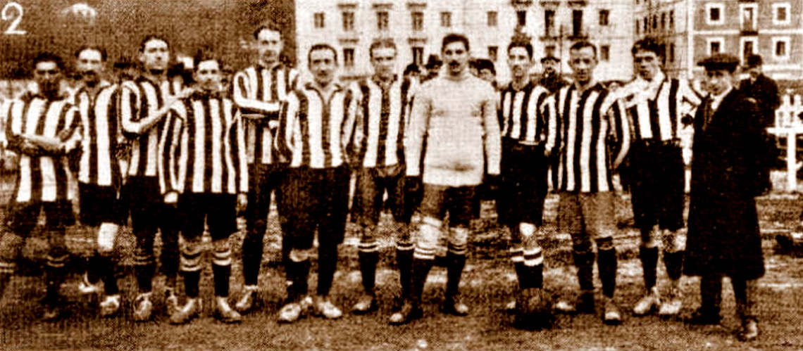 FOTOS HISTORICAS O CHULAS  DE FUTBOL Real%2BSociedad%2B1909%2B1910