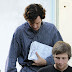 Benedict Cumberbatch y Martin Freeman durante el rodaje de Sherlock