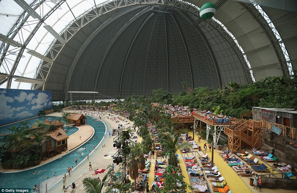 Tropical Islands ResortThe world's largest indoor beach Great Panorama Picture