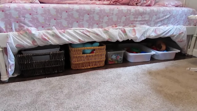 Tempat Tidur Dengan Laci di Bawahnya Tempat Tidur Dengan Laci di Bawahnya