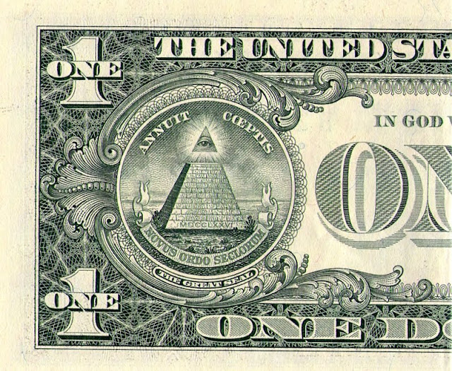 Illuminati e Maçonaria: Relações Entre Ocultismo e Satanismo Illuminati e Maçonaria: Relações Entre Ocultismo e Satanismo