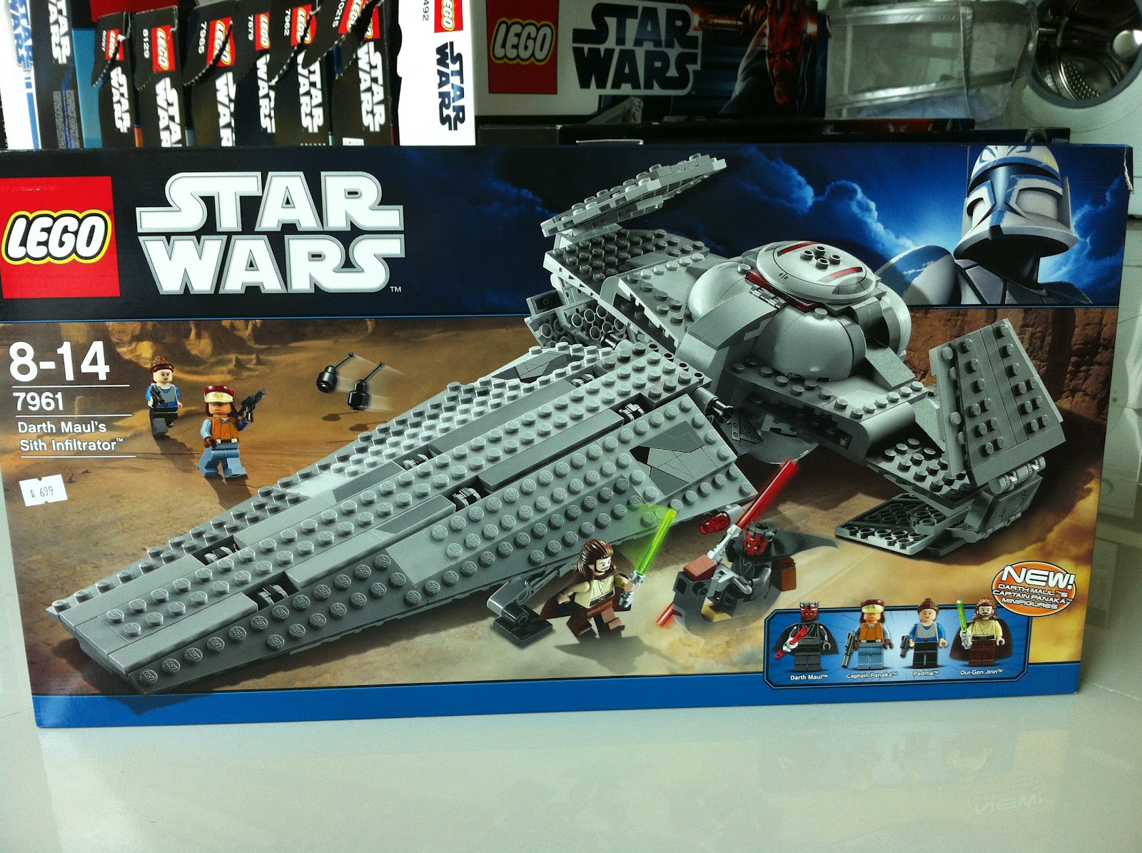 The Marriage of LEGO and Star Wars: Review: 7961 Darth Maul's Sith