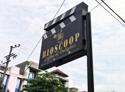 cafe_food_blogger_bioscoop_surabaya_klampis_coffee_quotes_qotd_ootd_cute_girl_smile_couple_bae_boo_boy_chippeido_diary_kuliner_indonesia_surabaya,engagement_engage_marry_ahok_jarot_presiden_buni_bumi_yani_risiq_riziek_rizieq_habib_novel_persatuan_perang_dunia_hot_cuisine_ramen_chicken_wings_wing_deal_java_dealjava_medan_original_ori_despicable_me_minion_doraemon_kungfu_panda_kung_fu_po_shifu_master_oogway_turtle_bumblebee_transformer_transform_transformers_robot_robokidz_jakarta_review_blogger_JKT_SUB_SERPONG_UTARA_AHOK