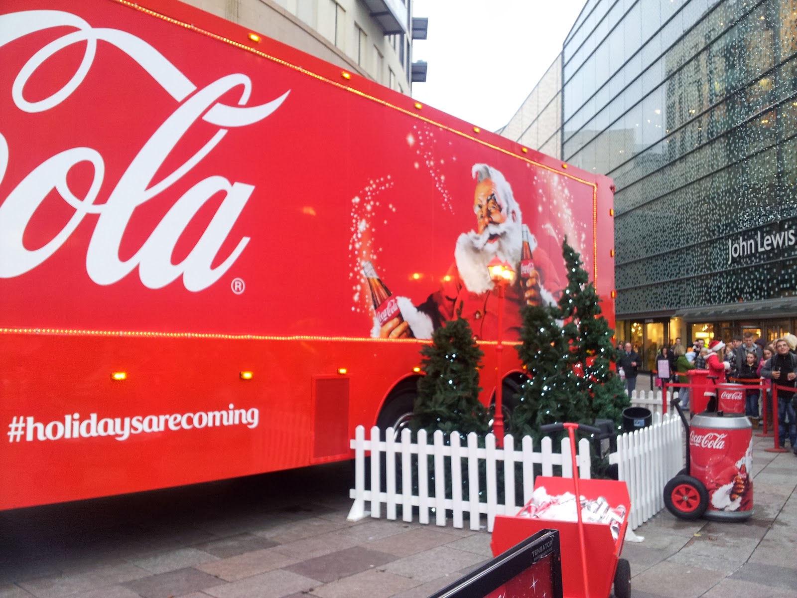 , The Coca Cola Christmas Truck, Cardiff Winter Wonderland and Christmas Shopping