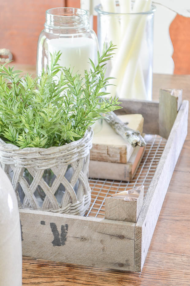 Learn how to make your own Dutch Tulip Crate using an old crate and hardware cloth.