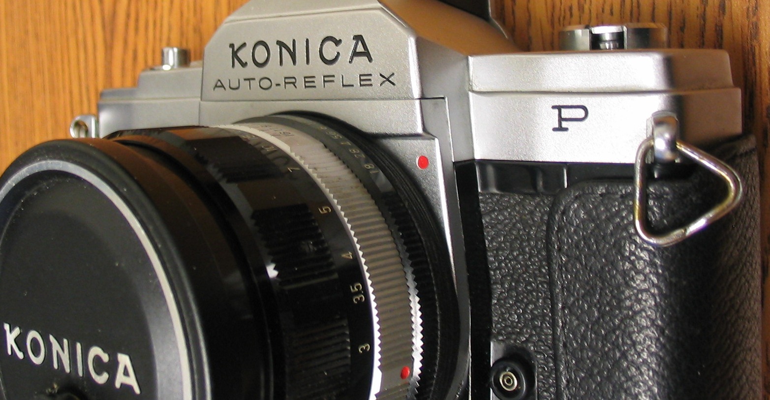 The Chens The User's Review Konica AutoReflex P and Dedicated Konica Light Meter III