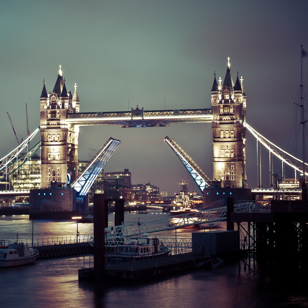 iPad Wallpaper Tower Bridge Of London HD Wallpapers 9to5Wallpapers