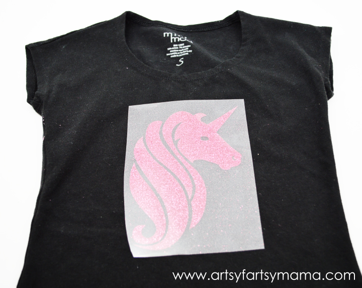 DIY Glitter Unicorn Shirt Tutorial at artsyfartsymama.com #vinyl #unicorn #kidfashion #ExploreCricut