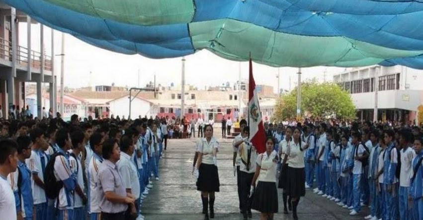 29 colegios inician clases hoy por lluvias intensas en la región Áncash 29 colegios inician clases hoy por lluvias intensas en la región Áncash
