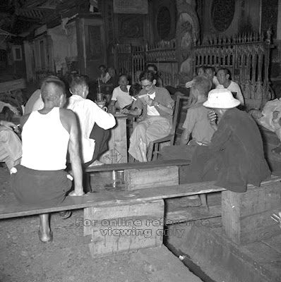 traditional+chinese+translator+and+story+teller+1957a_sm.jpg