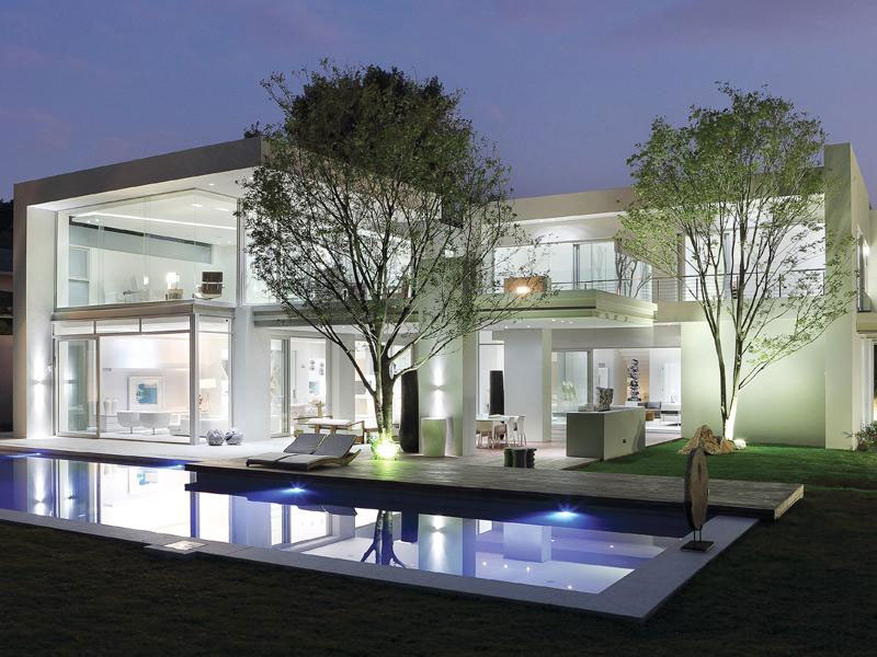Modern And Stylish Luxury Villa Designs